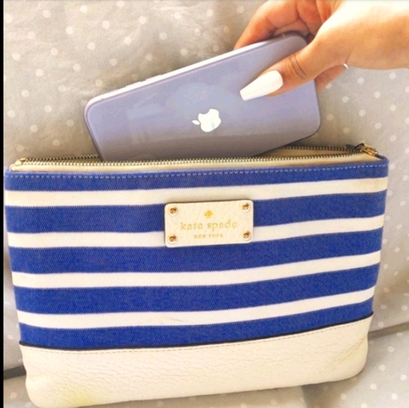 kate spade Handbags - Kate Spade Southport Av Gia Leather/ Canvas Clutch